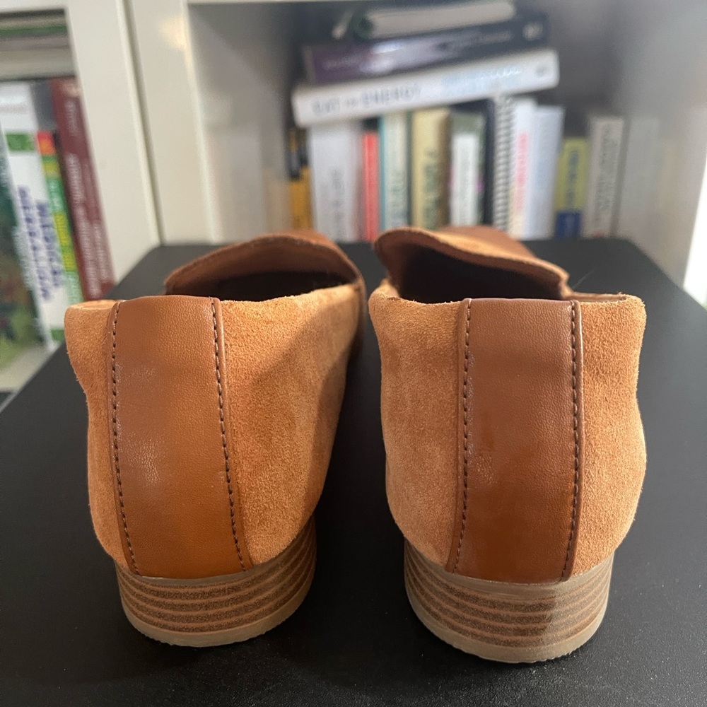 Suede and Leather Clarks Loafers with Square Toe - Picture 3 of 9